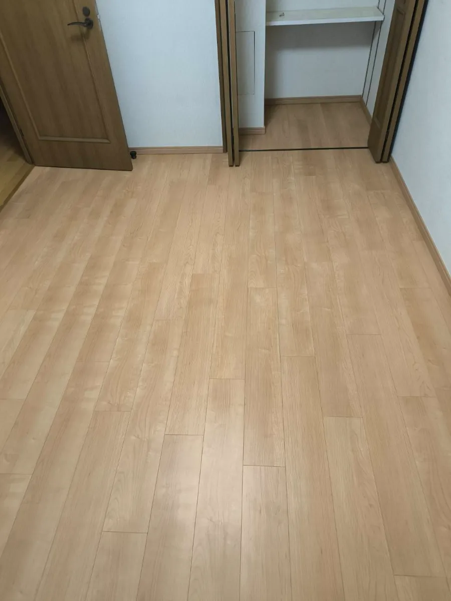 カーペットからフローリングへ 施工写真